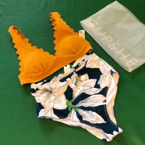 LG nwt Cupshe bikini mustard and blue floral scalloped detail